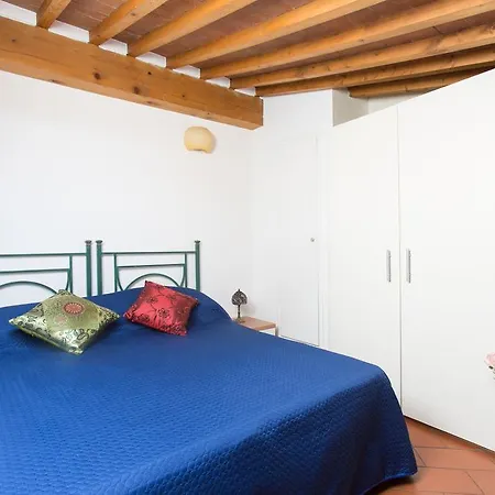 דירה San Frediano Holidays פירנצה